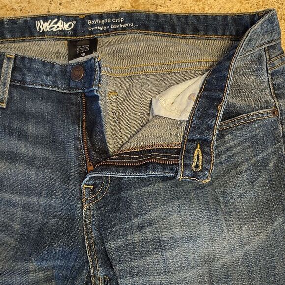 Mossimo Mid Rise Stretch Raw Hem Boyfriend Crop Jeans Size 10 - Picture 7 of 10